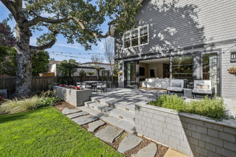 226-1042-cowper-street.88517.p5k.101
