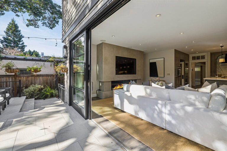 230-1042-cowper-street.88517.p5k.103_altered